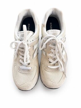 New Balance 574 Women’s Size 10 Cream Sneakers WL574EVW
